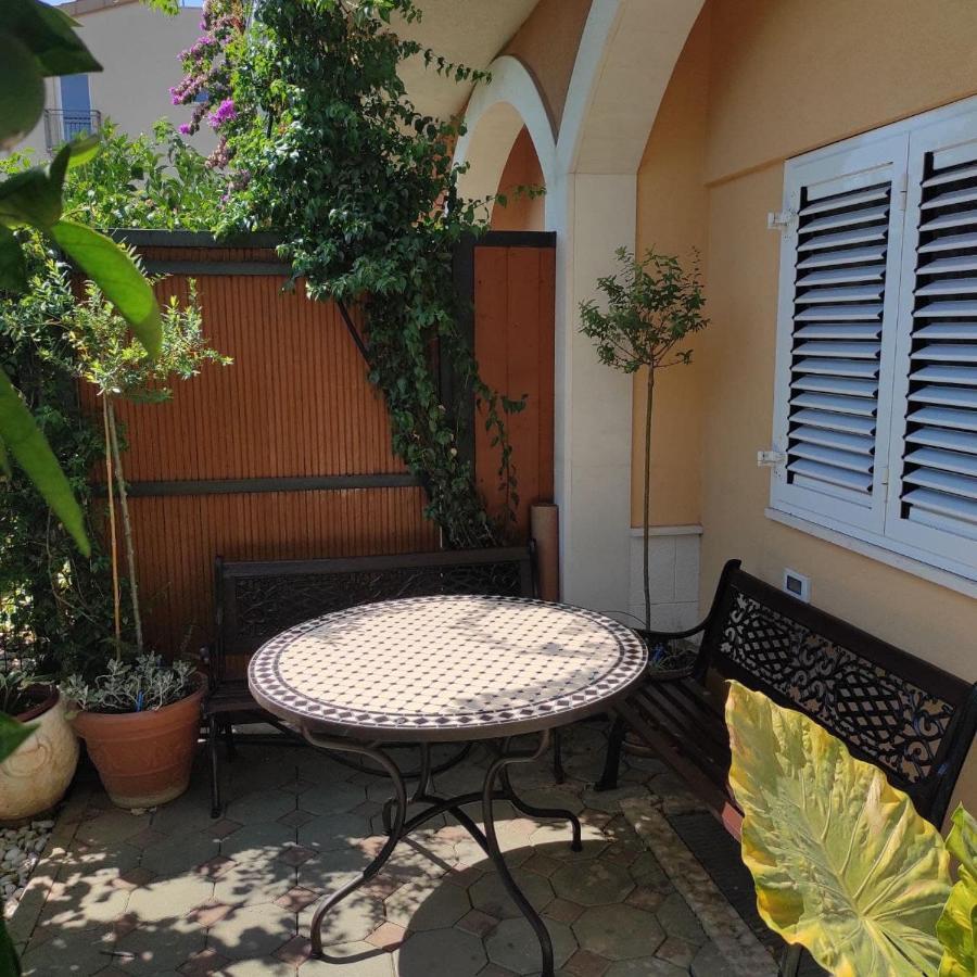 White Pigeon Apartamento Split Exterior foto